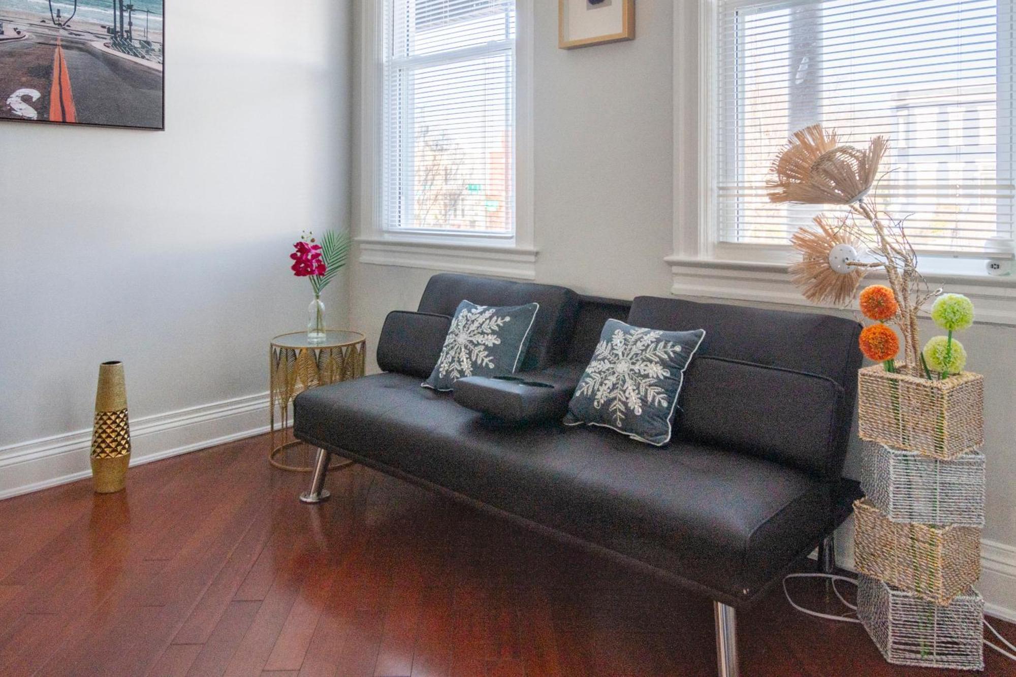 Charming 4 Bedroom House!1 Mile From Capitol Hill! Ferienhaus *